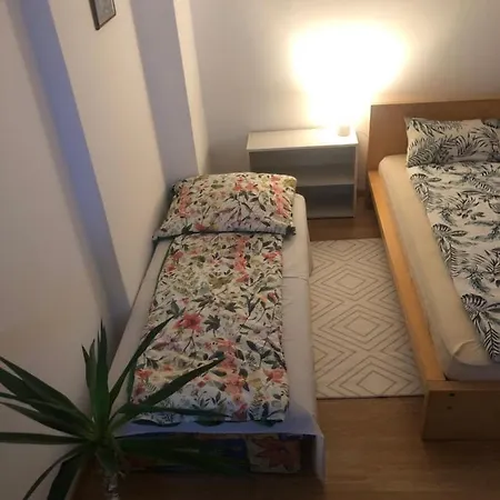 Agi Fogado Apartament Kisujszallas