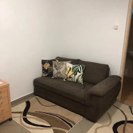 דירה Agi Fogado